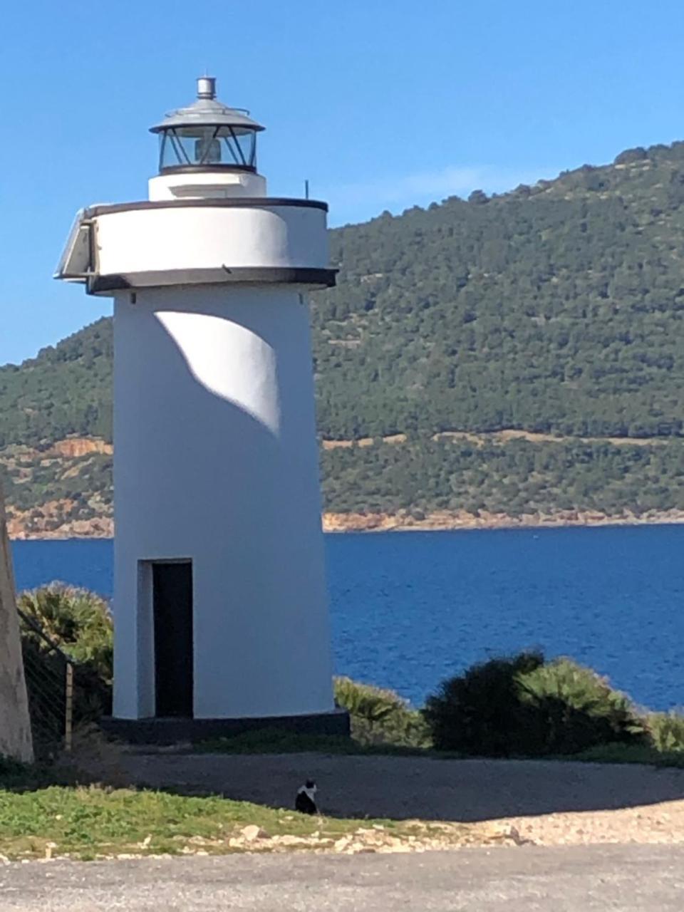 Alojamento de Acomodação e Pequeno-almoço Lu Palau De Antoni 2*